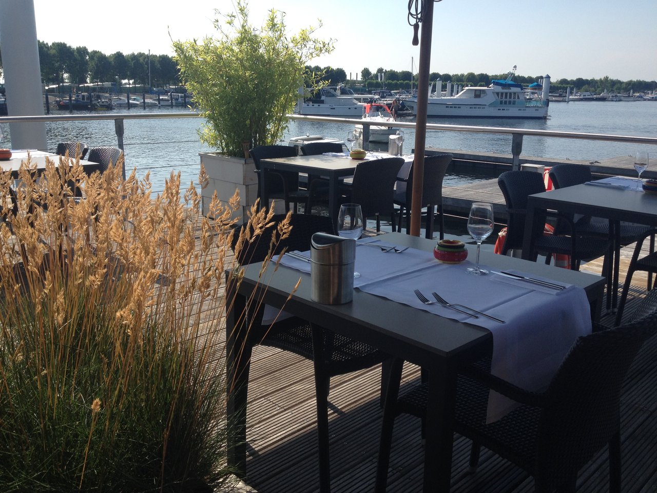 The Beacon in Wessem Eet.nu