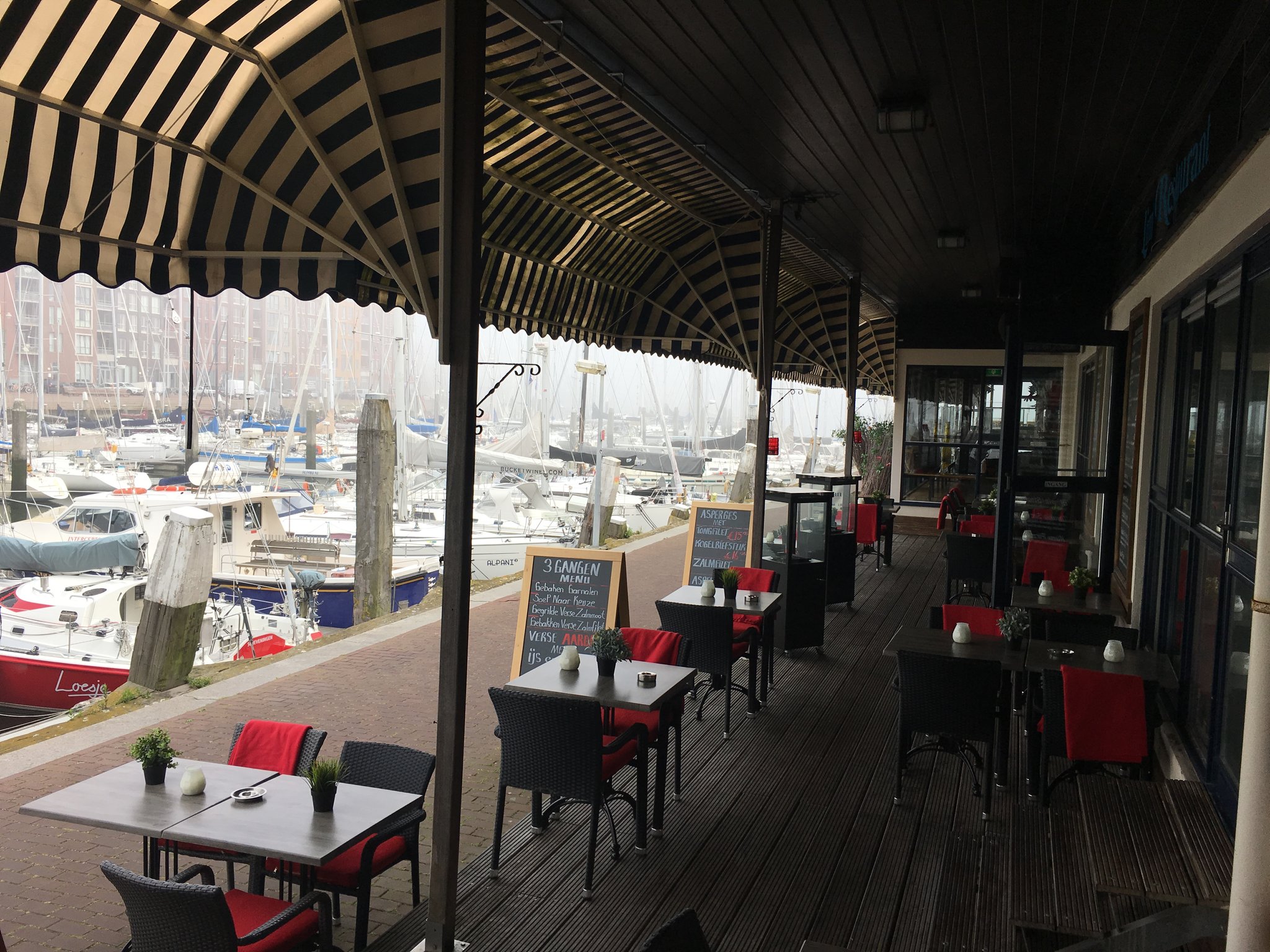 Dating cafe den haag